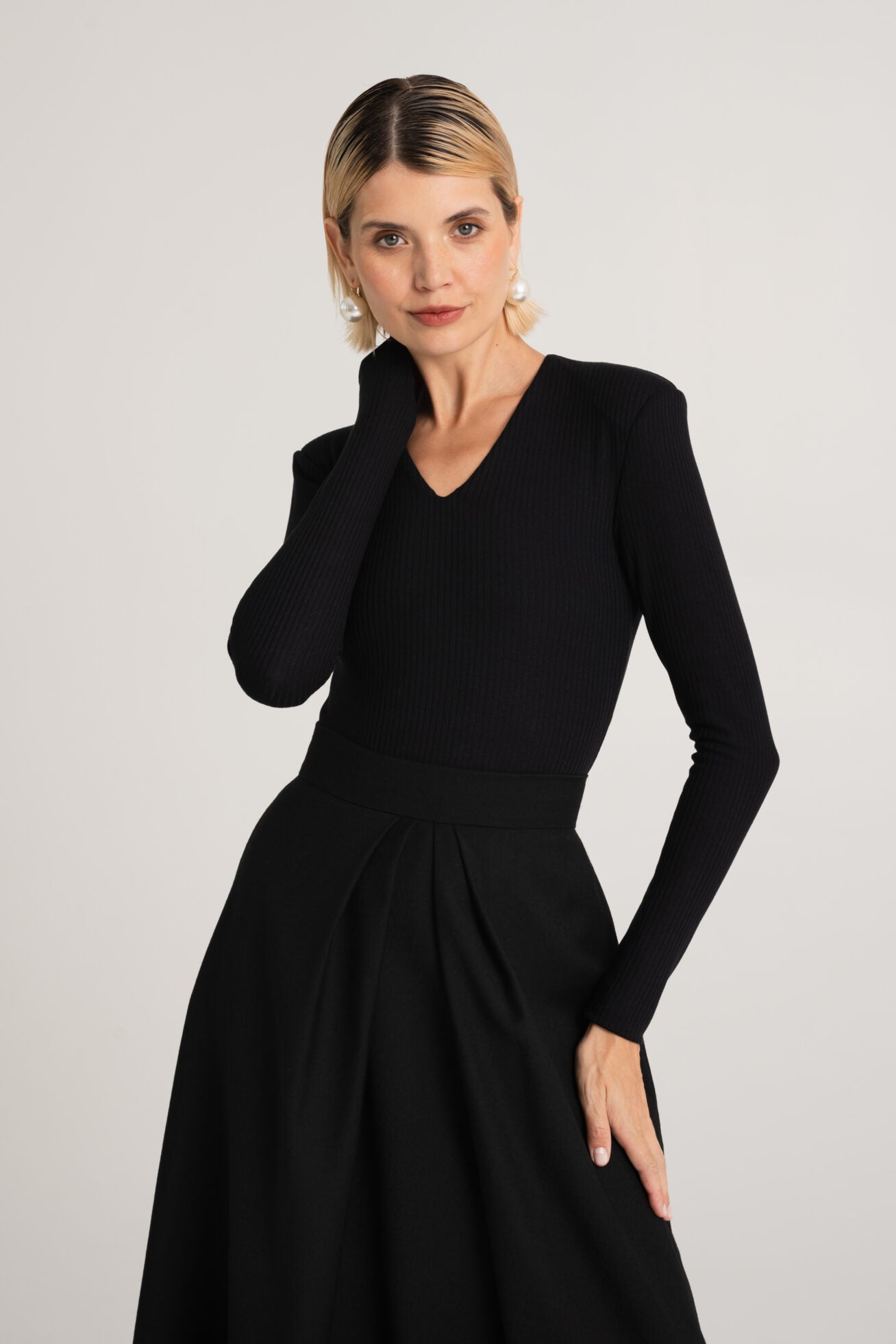 CZARNE BODY ALLISTE - STAŁA KOLEKCJA