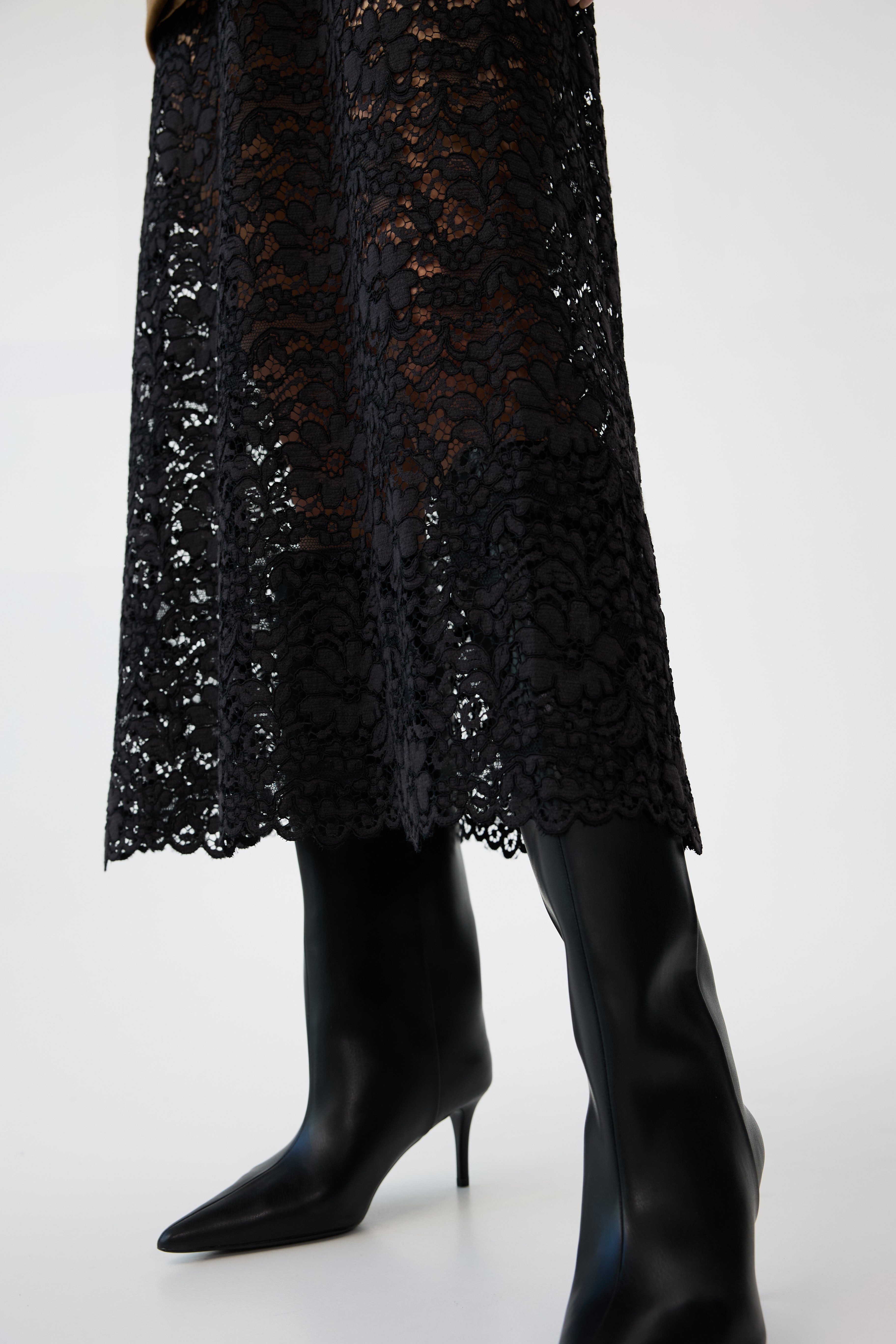 KORONKOWA SPÓDNICA MIDI