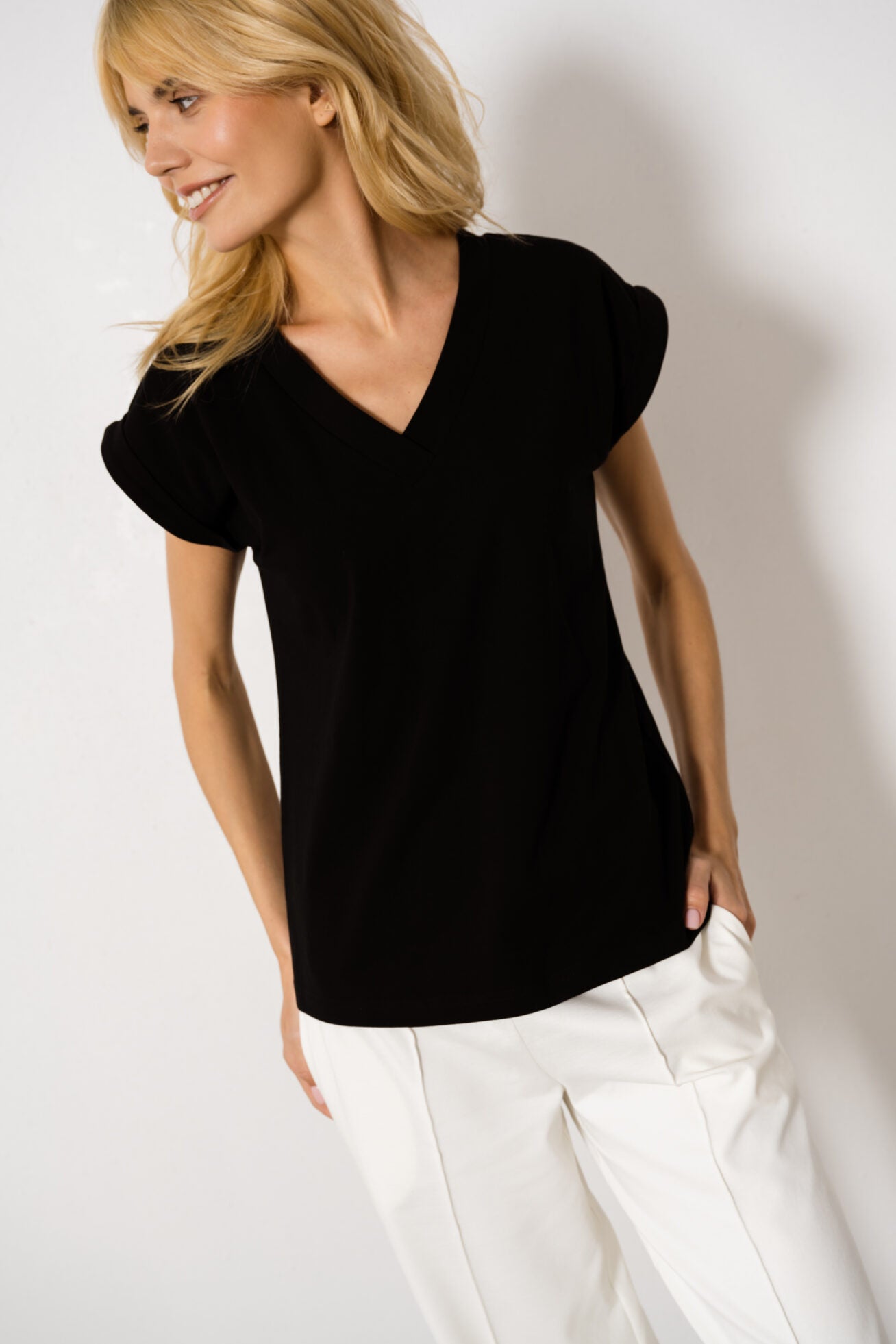 Czarny T-Shirt Ann Black