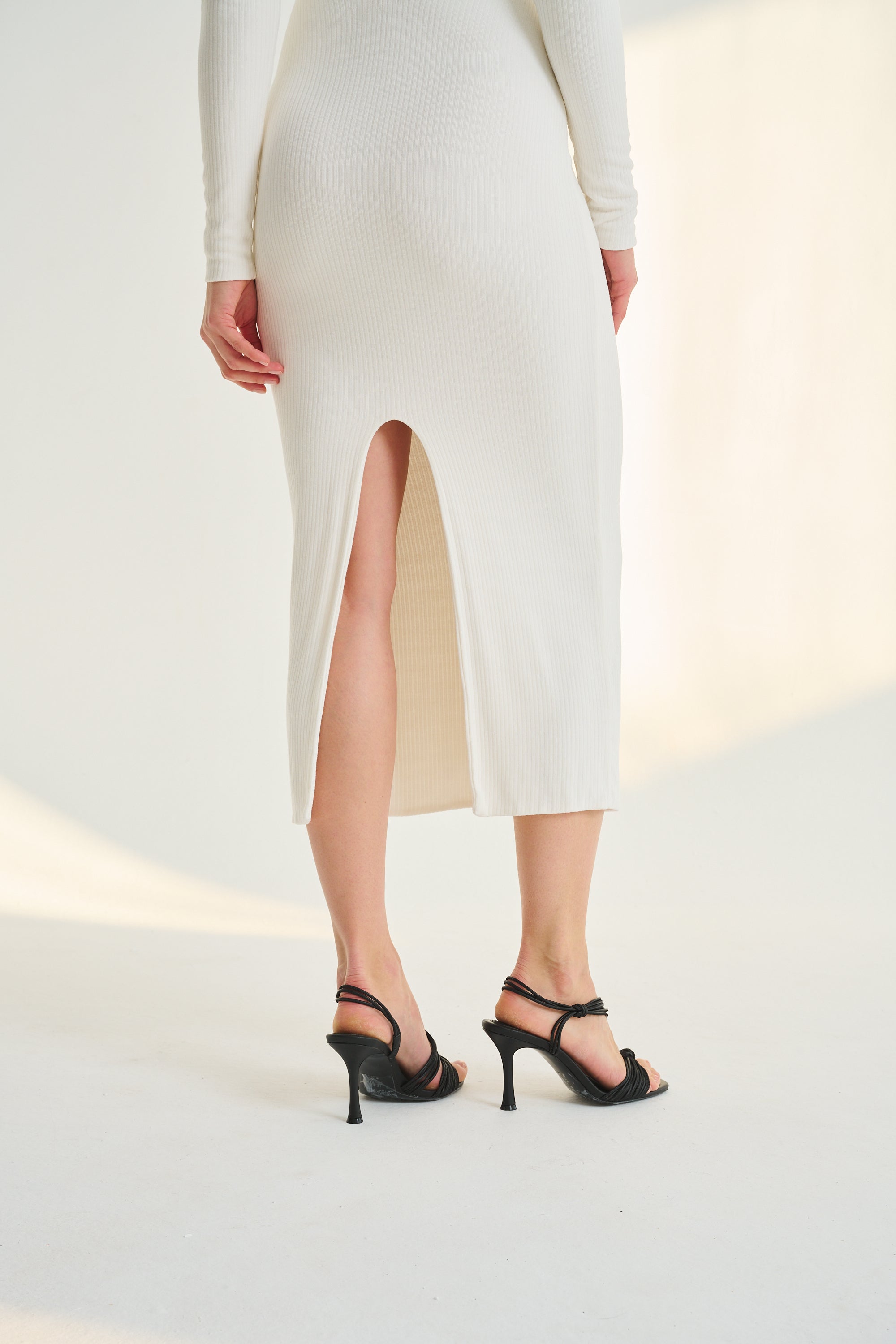 KREMOWA SUKIENKA NARDO - STAŁA KOLEKCJA