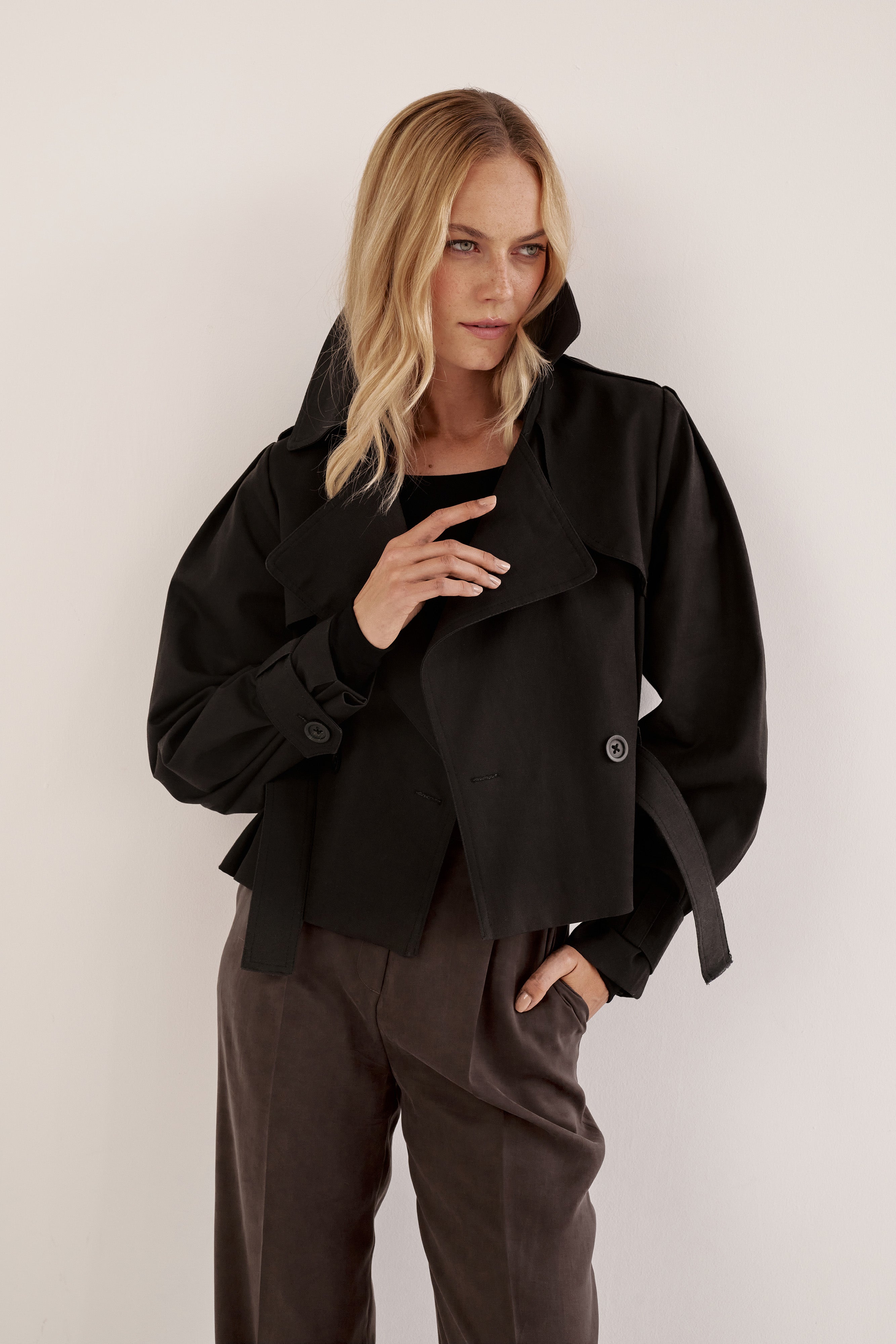 BEIGE COTTON PIAZZA JACKET