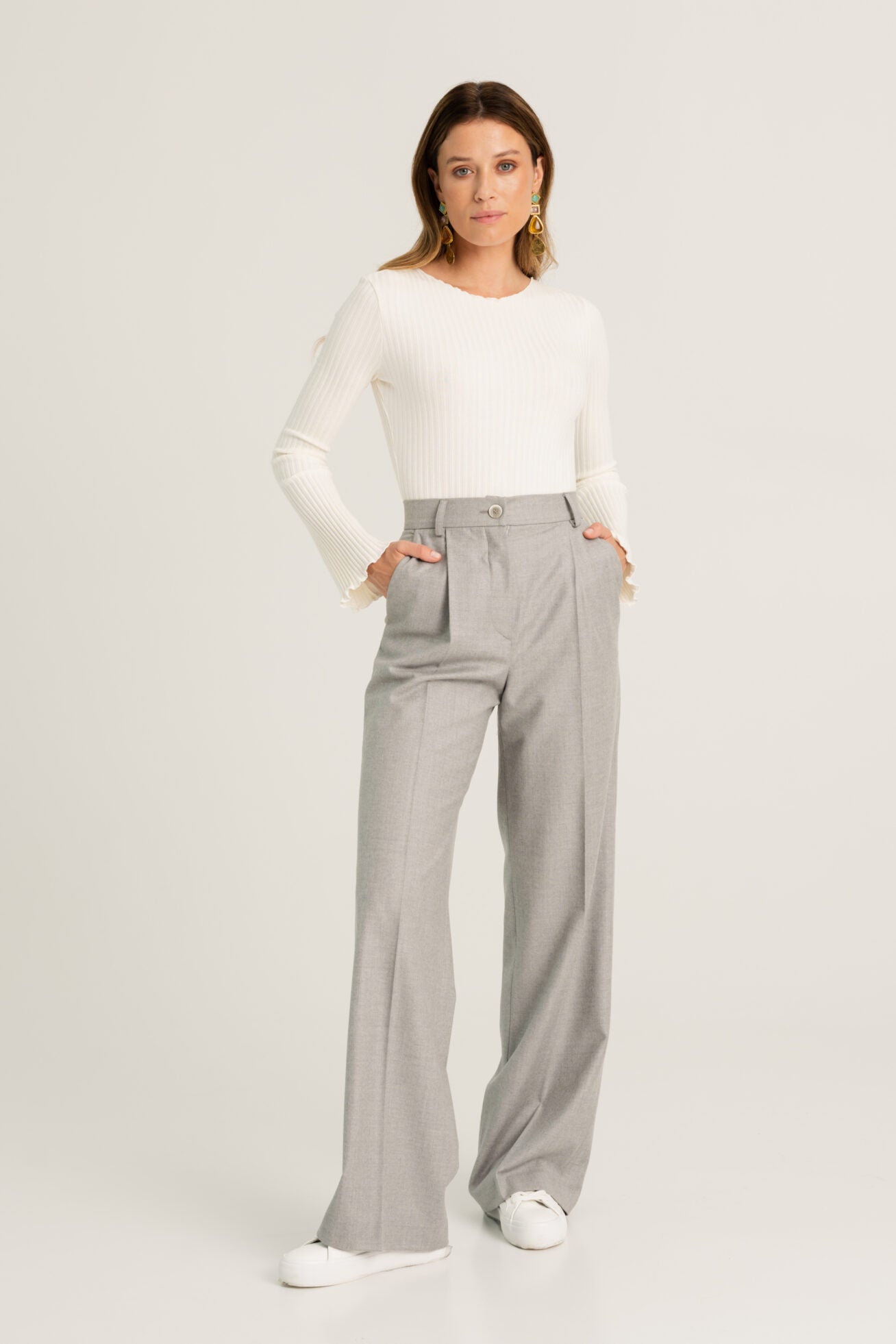 SZARE WEŁNIANE SPODNIE GARNITUROWE CECINA - Saintby