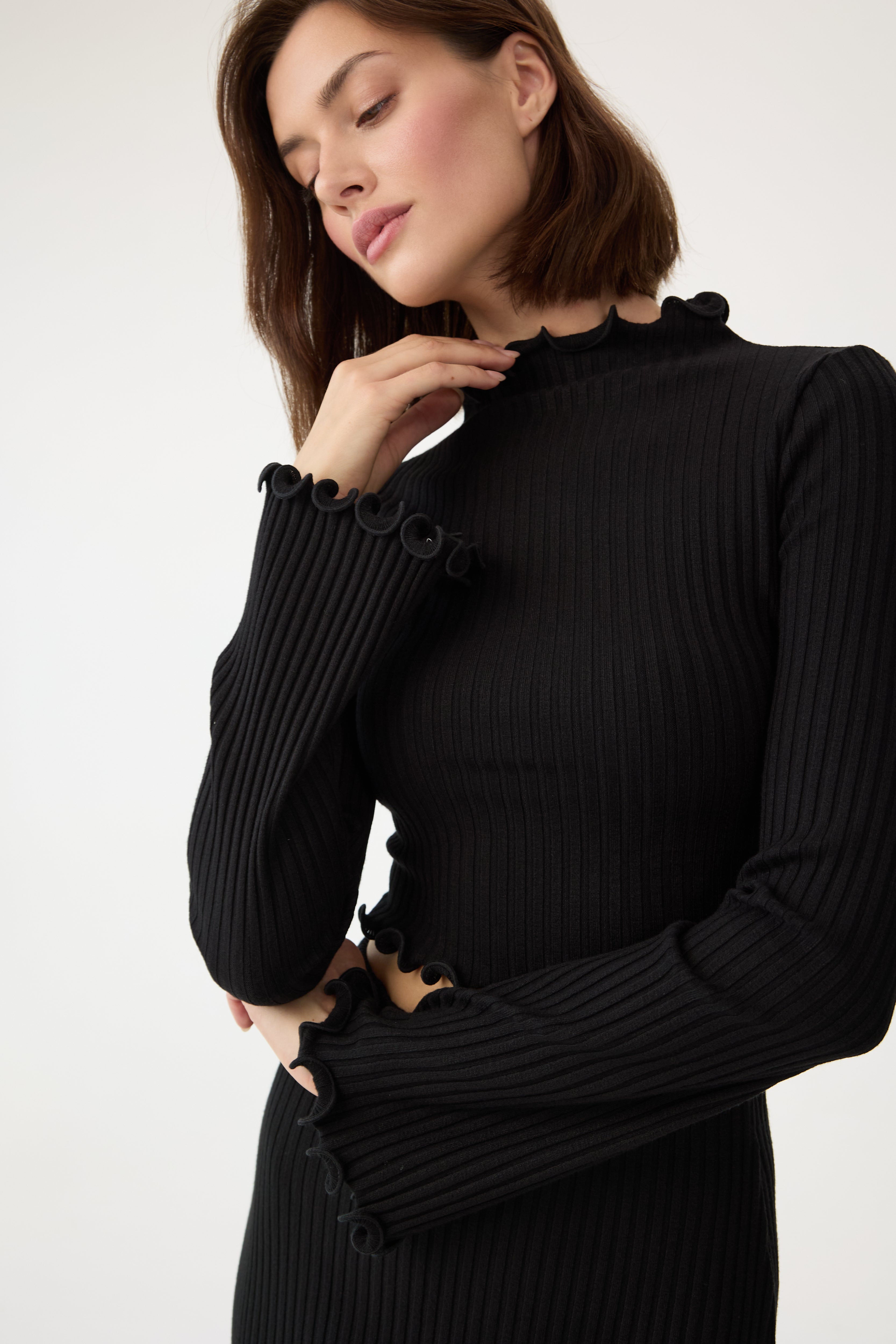 TOP CZARNY RIB ATRI
