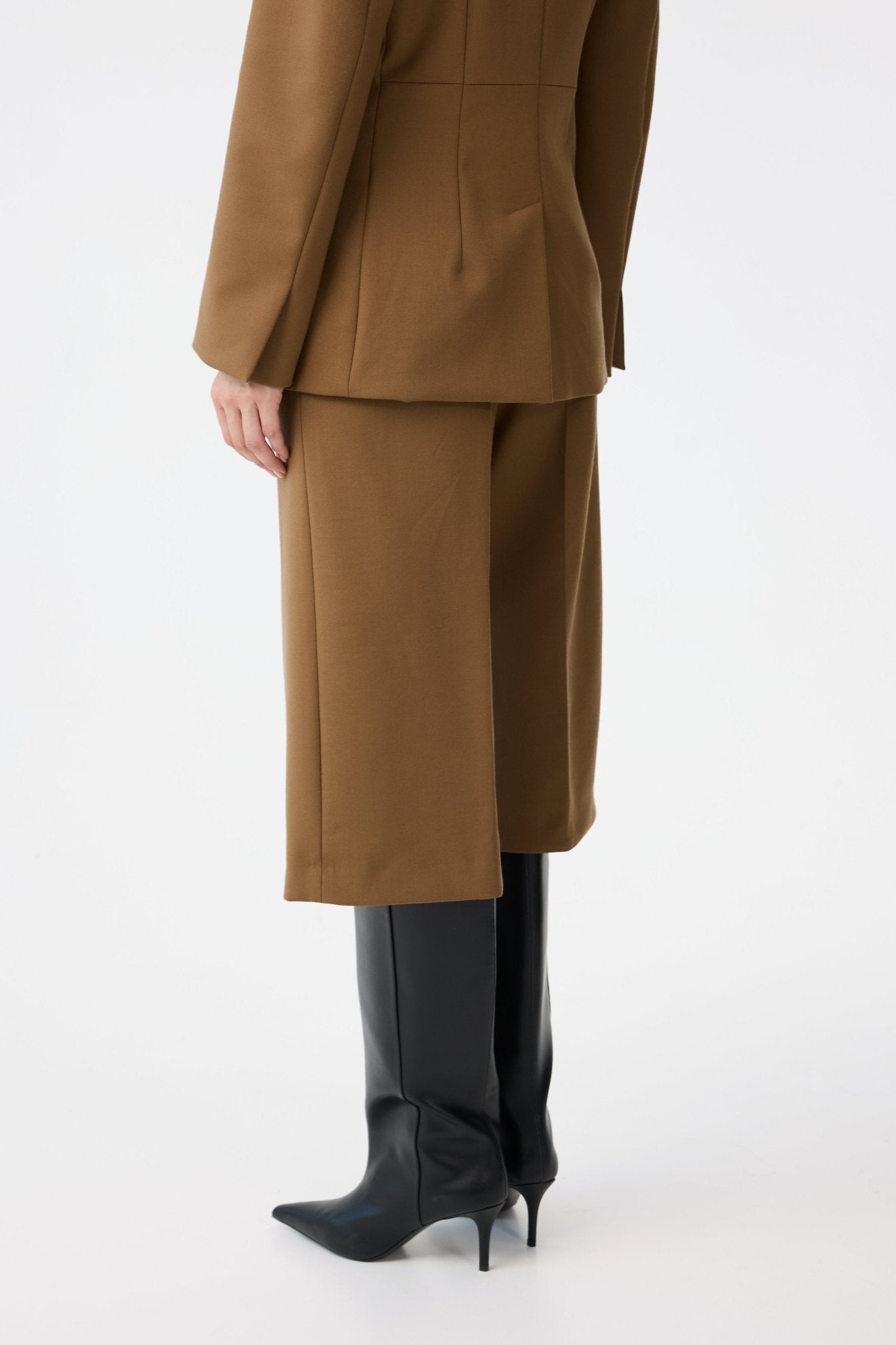 BERMUDY TODI BROWN CAMEL - Saintby
