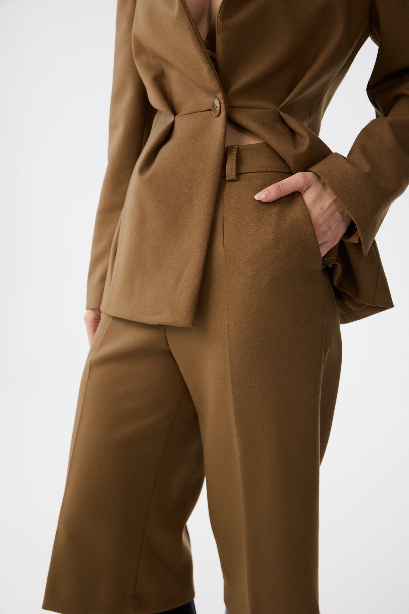BERMUDY TODI BROWN CAMEL - Saintby