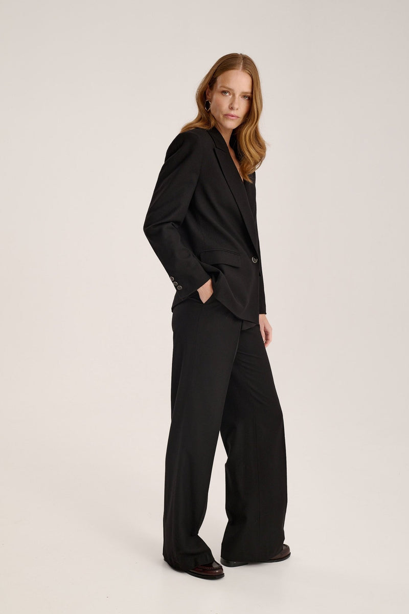 Czarne wełniane spodnie garniturowe Cecina Saintby