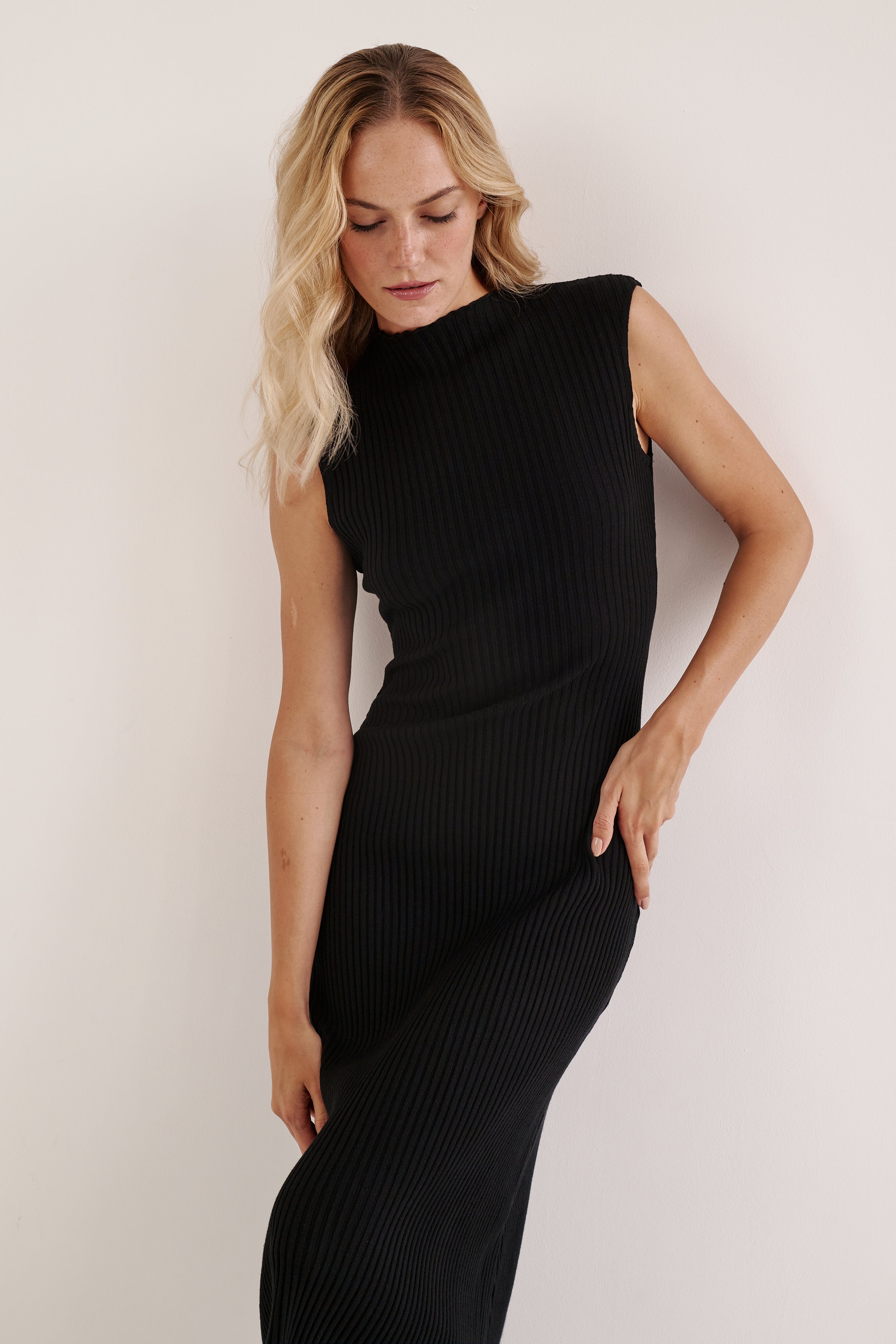 CREAM DRESS MADE OF RIBBED VISCOSE ARDEA