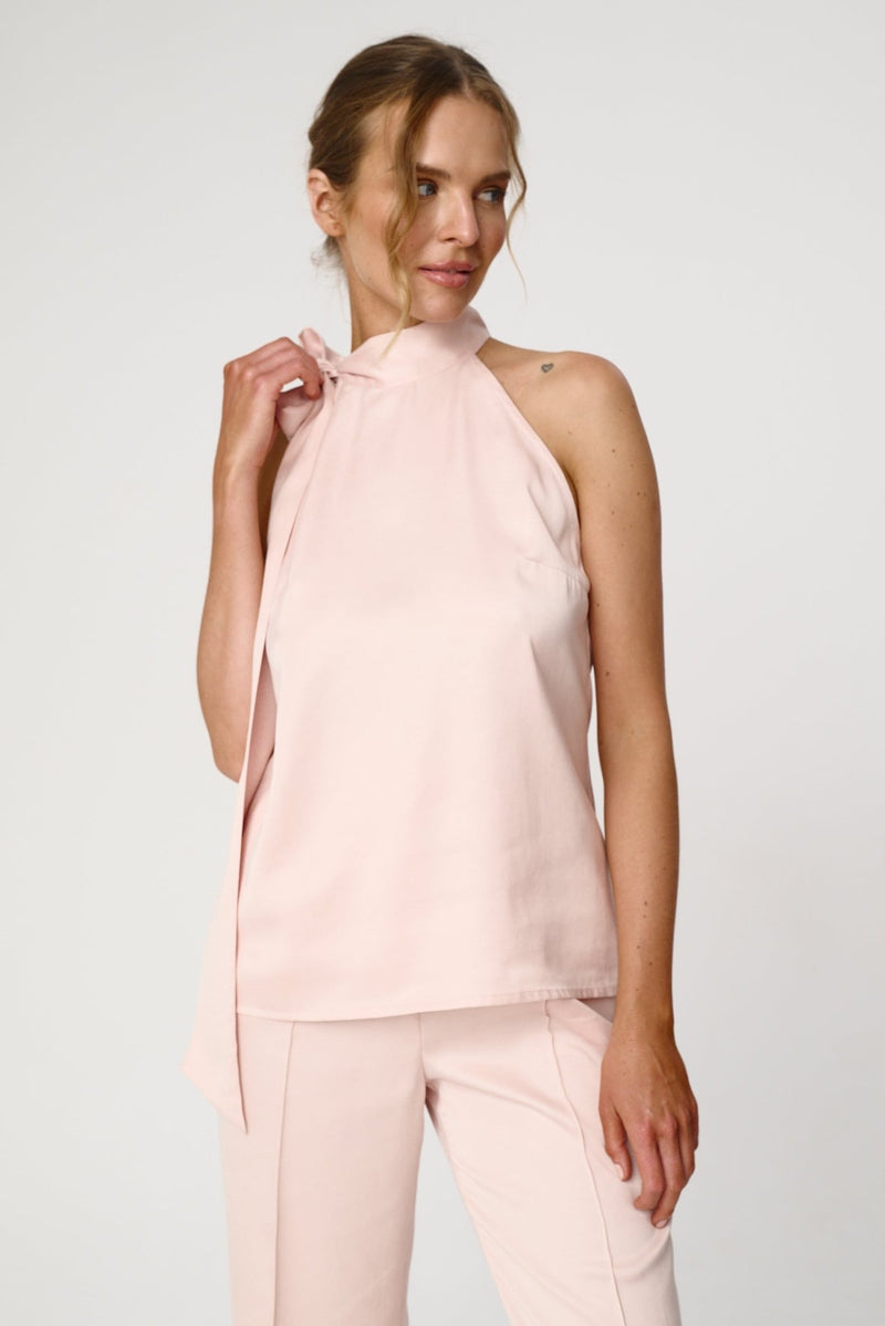 Różowa bluzka z kokardą Polla Saintby