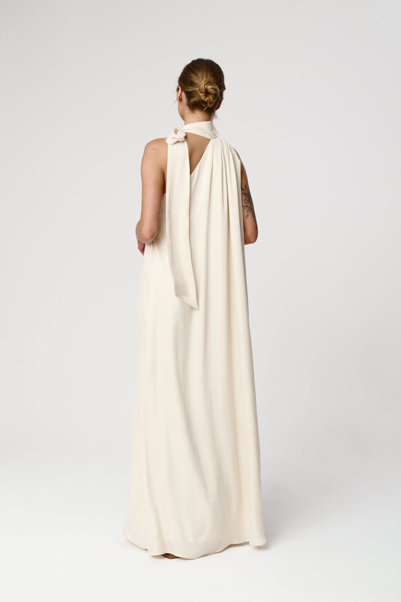 Sukienka maxi z kokardą Ravenna Saintby detal