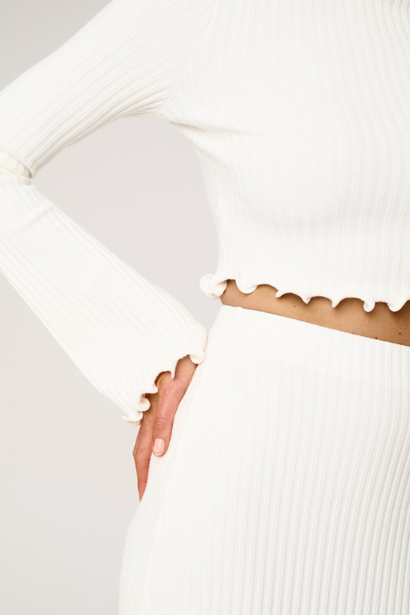 TOP KREMOWY RIB ATRI - Saintby